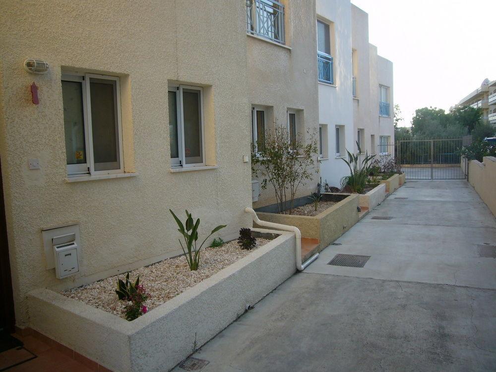 Apartamento Blue Oasis Gardens Limassol Exterior foto