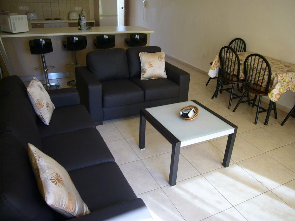 Apartamento Blue Oasis Gardens Limassol Exterior foto