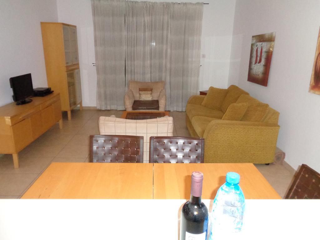 Apartamento Blue Oasis Gardens Limassol Exterior foto