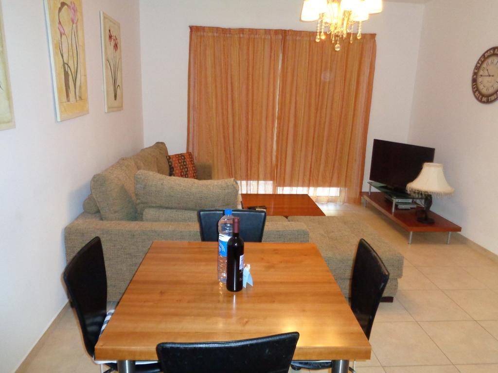 Apartamento Blue Oasis Gardens Limassol Exterior foto