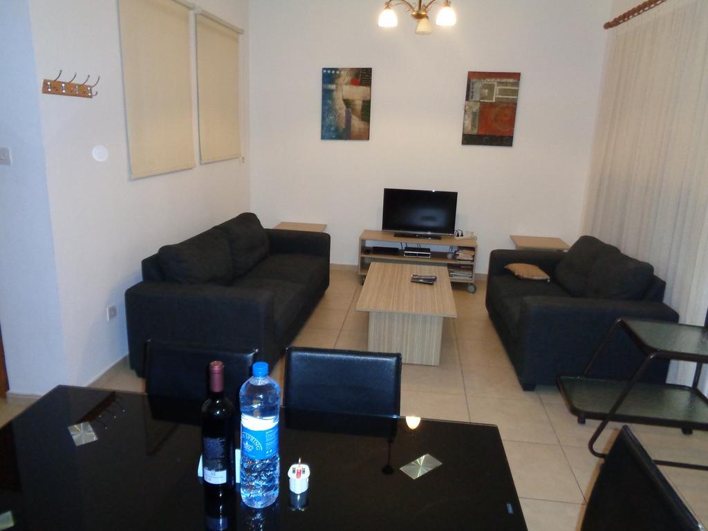 Apartamento Blue Oasis Gardens Limassol Exterior foto