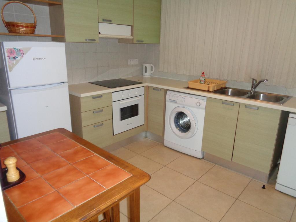 Apartamento Blue Oasis Gardens Limassol Exterior foto