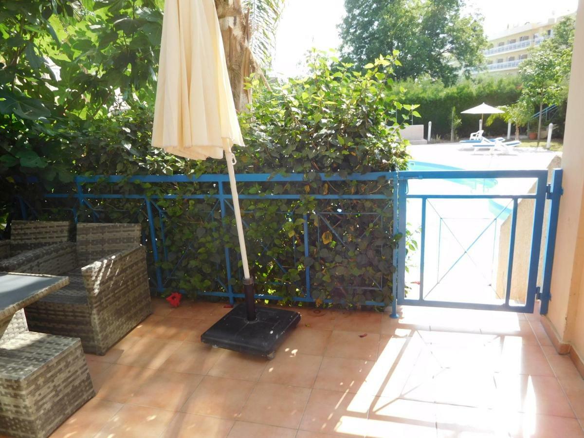 Apartamento Blue Oasis Gardens Limassol Exterior foto