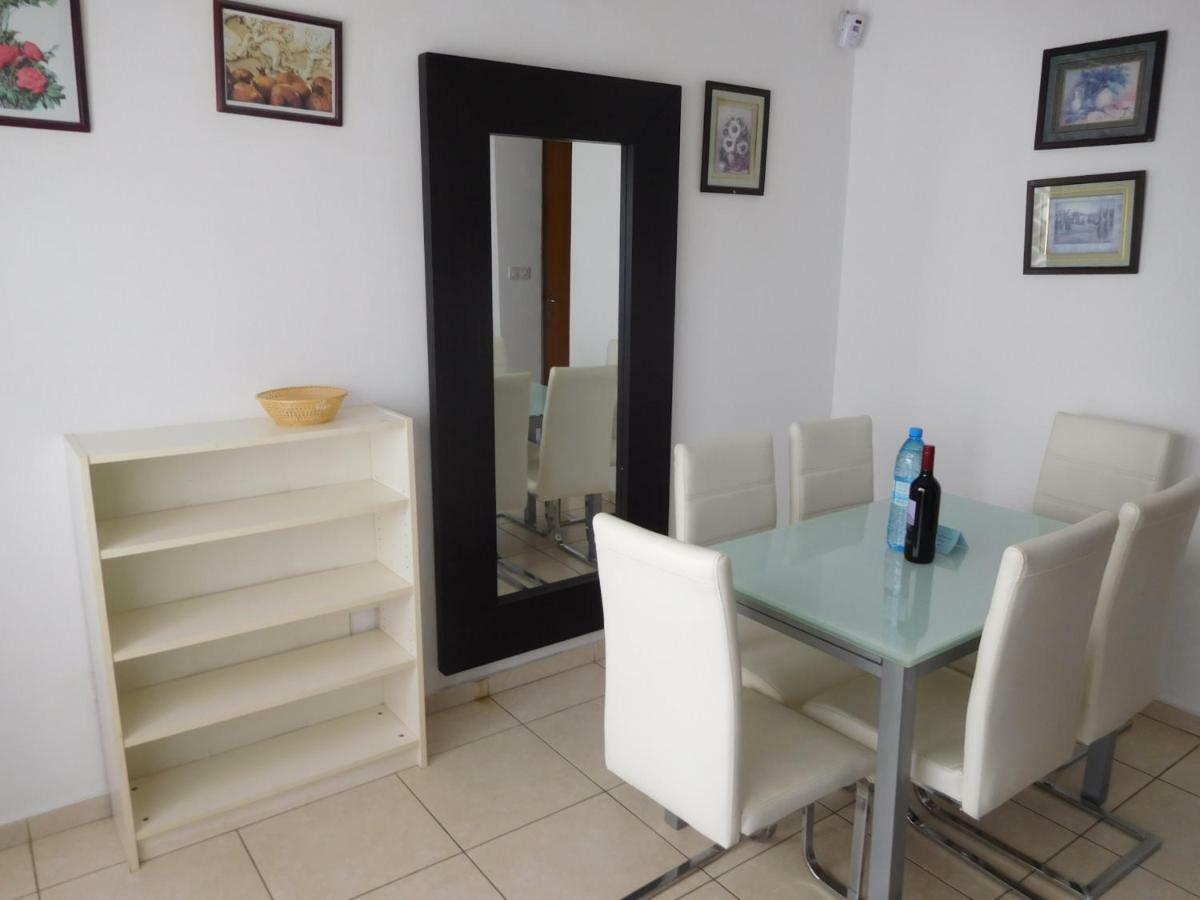 Apartamento Blue Oasis Gardens Limassol Exterior foto