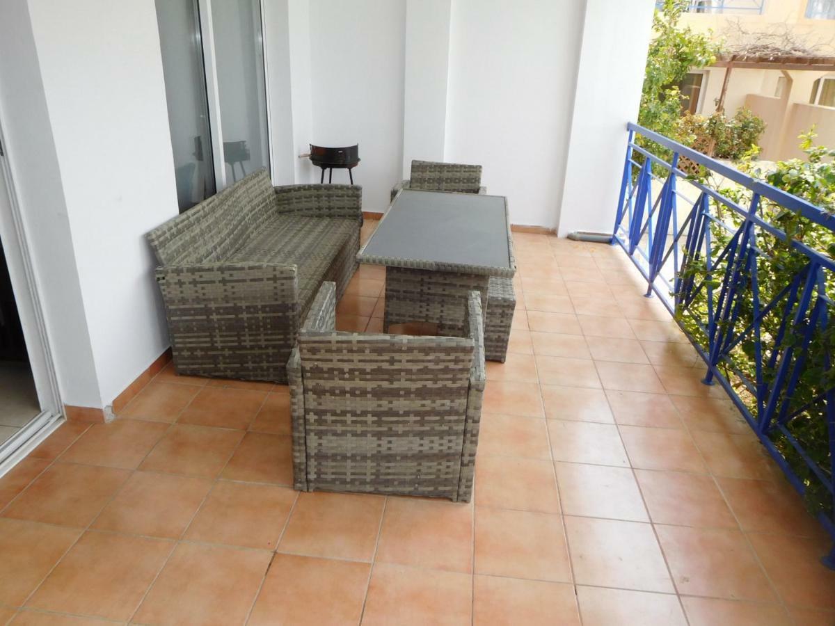 Apartamento Blue Oasis Gardens Limassol Exterior foto