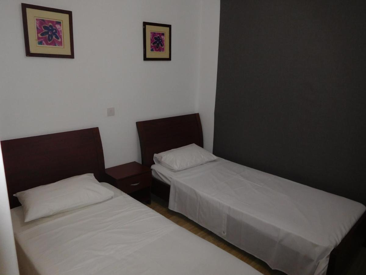 Apartamento Blue Oasis Gardens Limassol Exterior foto